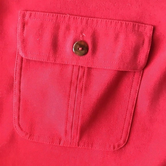 Real Clothes Saks Fifth Avenue SzL Red Button Down Long Sleeve Poly/Spandex - Picture 4 of 10